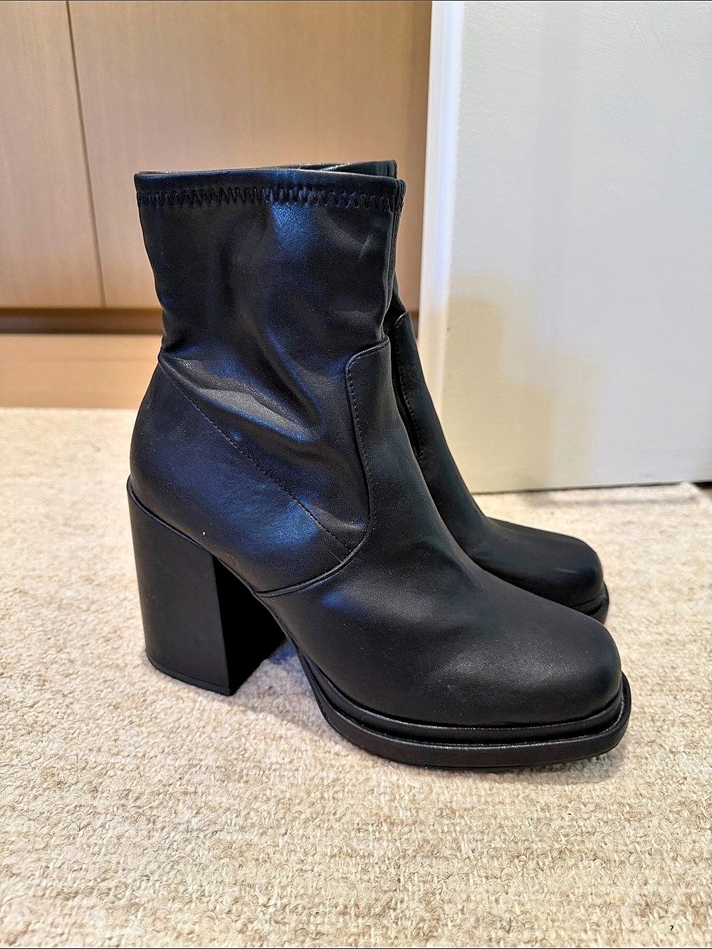 Steve Madden Black Block Heel Ankle Boots